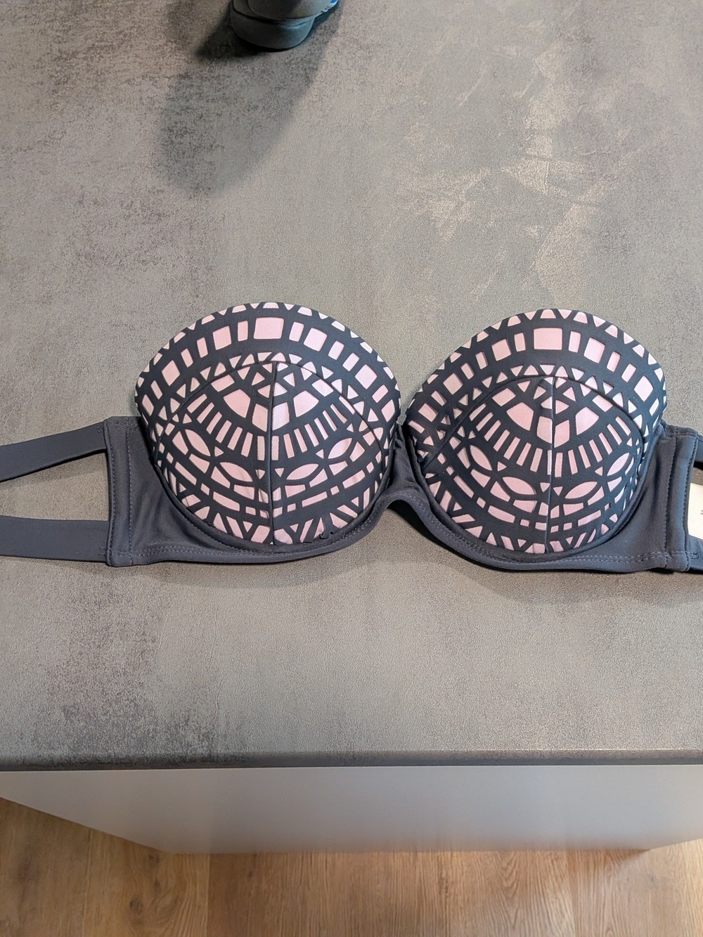 Xhiliration bikini Top